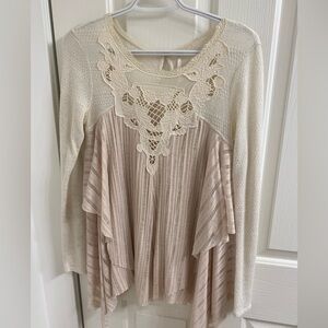 Beautifully detailed Free People Blouse/lightweight sweater
